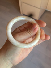 Load image into Gallery viewer, 52.8mm 100% natural beige yellow white round cut Coral Jade (珊瑚玉) bangle SY70
