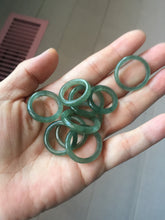 Load image into Gallery viewer, 100% natural type A ice watery dark green/gray/black(冰油青) jadeite jade band ring AU83
