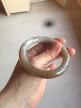 Load image into Gallery viewer, 52.5mm 100% natural beige pink gray round cut Coral Jade (珊瑚玉) bangle SY45
