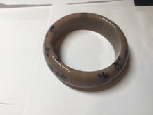 Load image into Gallery viewer, 60mm 100% natural chocolate milk color with flying leaf morning in the country chubby Quartzite (Shetaicui jade) bangle AW5
