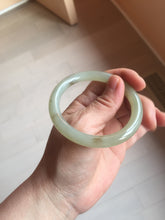 Load image into Gallery viewer, 53mm 100% Natural icy watery light green with floating dandelions round cut nephrite bangle HF99
