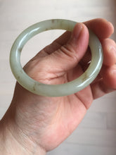 Load image into Gallery viewer, 53mm 100% Natural icy watery light green with floating dandelions round cut nephrite bangle HF99
