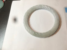Load image into Gallery viewer, 57.8mm Certified 100% Natural type A light green/white vintage twist style Jadeite Jade bangle S62-0850
