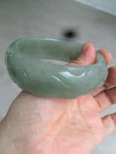 Load image into Gallery viewer, 60.8mm 100% natural dark green/gray  carved fish and lotus(年年有余) Quartzite (Shetaicui jade) bangle SY61
