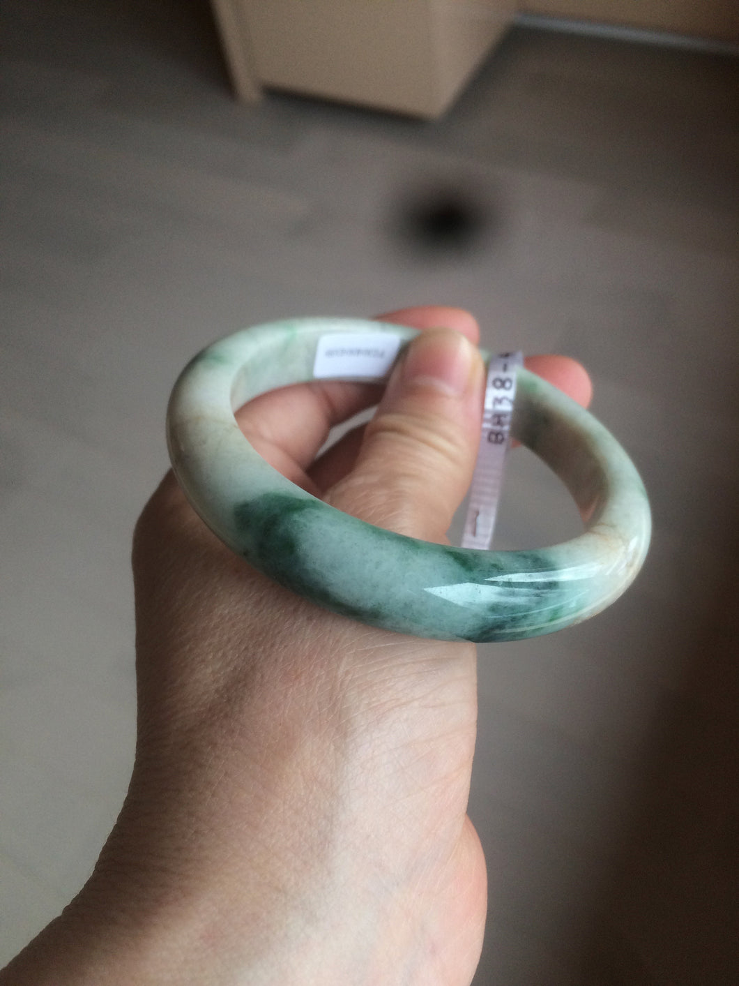 59.3mm Certified 100% natural Type A sunny green/brown jadeite jade bangle BH38-4359