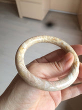 Load image into Gallery viewer, 55.6mm 100% natural beige yellow pink round cut Coral Jade (珊瑚玉) bangle SY59
