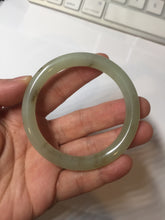 Load image into Gallery viewer, 53mm 100% Natural icy watery light green with floating dandelions round cut nephrite bangle HF99

