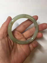 Load image into Gallery viewer, 53mm 100% Natural icy watery light green with floating dandelions round cut nephrite bangle HF99
