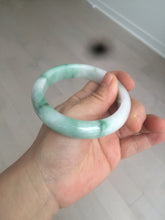 Load image into Gallery viewer, 58.7mm 100% natural certified sunny green/white(白底青) jadeite jade bangle BK82-5231
