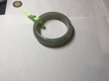 Load image into Gallery viewer, 卖了 55 mm Certified type A 100% Natural green/gray/brown/black board style Jadeite bangle R86-1530
