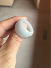 Load image into Gallery viewer, 100% natural type A light purple/green/white broad jadeite jade band ring thumb ring Pb42
