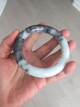 Load image into Gallery viewer, 卖了  56.2mm Certified 100% natural Type A black/white(wuji) chubby round cut jadeite jade bangle BP31-5844
