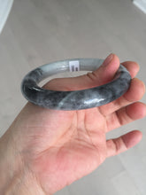 Load image into Gallery viewer, 卖了  56.2mm Certified 100% natural Type A black/white(wuji) chubby round cut jadeite jade bangle BP31-5844
