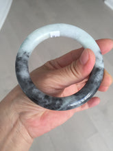 Load image into Gallery viewer, 卖了  56.2mm Certified 100% natural Type A black/white(wuji) chubby round cut jadeite jade bangle BP31-5844
