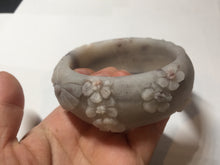 Load image into Gallery viewer, 58mm 100% natural white/gray/pink/brown/purple Quartzite (Shetaicui jade) carved flowers bangle XY111
