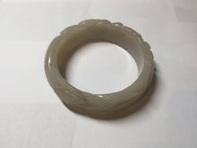 Load image into Gallery viewer, 60mm 100% natural light pink/white/gray carved nine-tailed fox Quartzite (Shetaicui jade)bangle XY112
