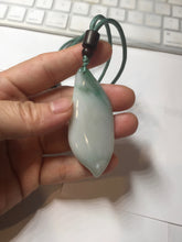 Load image into Gallery viewer, 59mm Type A 100% Natural white green Magnolia Petal pendant/worry stone PB189
