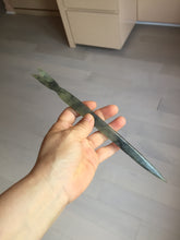 Load image into Gallery viewer, 22cm 100% Natural light green black Xiu Jade Serpentine vantage fish square style hairpin AW21
