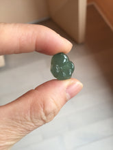 Load image into Gallery viewer, 100% Natural type A sunny green/purple doggy paw Jadeite Jade pendant AX146

