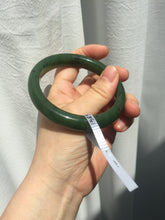 Load image into Gallery viewer, 58.8mm certified 100% Natural dark green black (碧玉) round cut nephrite Jade bangle HF122-1585
