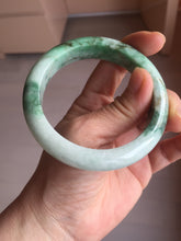 Load image into Gallery viewer, 57.7mm certified 100% natural type A sunny green/black jadeite jade bangle AU52-0234
