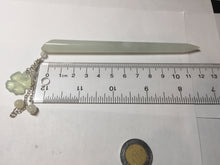 Load image into Gallery viewer, 13cm 100% Natural white/light green Xiu Jade Serpentine hairpin with four leaf clover dangling AW3
