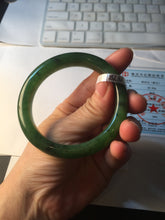 Load image into Gallery viewer, 55.5mm certified 100% Natural dark green black (碧玉) kiwi nephrite Jade bangle HF123-1578
