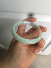 Load image into Gallery viewer, 53.7mm certificated Type A 100% Natural light green Jadeite Jade bangle H118-2849
