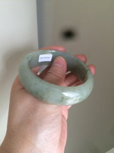 Load image into Gallery viewer, 卖了 55 mm Certified type A 100% Natural green/gray/brown/black board style Jadeite bangle R86-1530
