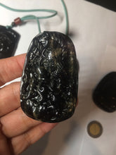 Load image into Gallery viewer, 100% Natural type A black jadeite jade(墨翠, mocui) happy Phoenix couple(鸾凤和鸣) pendant BG31-5
