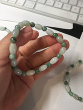 Load image into Gallery viewer, 100% natural type A light green jadeite jade beads bracelet group BQ76
