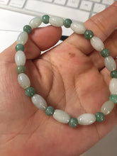 Load image into Gallery viewer, 100% natural type A light green jadeite jade beads bracelet group BQ76
