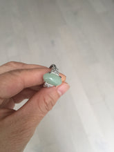 Load image into Gallery viewer, 100% natural type A light green four-prong jadeite jade ring BP141
