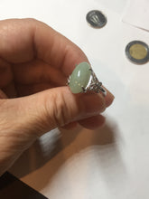 Load image into Gallery viewer, 100% natural type A light green four-prong jadeite jade ring BP141
