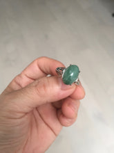 Load image into Gallery viewer, 100% natural type A green four-prong jadeite jade ring BP143
