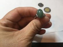 Load image into Gallery viewer, 100% natural type A green four-prong jadeite jade ring BP143
