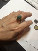 Load image into Gallery viewer, 100% natural type A green four-prong jadeite jade ring BP143
