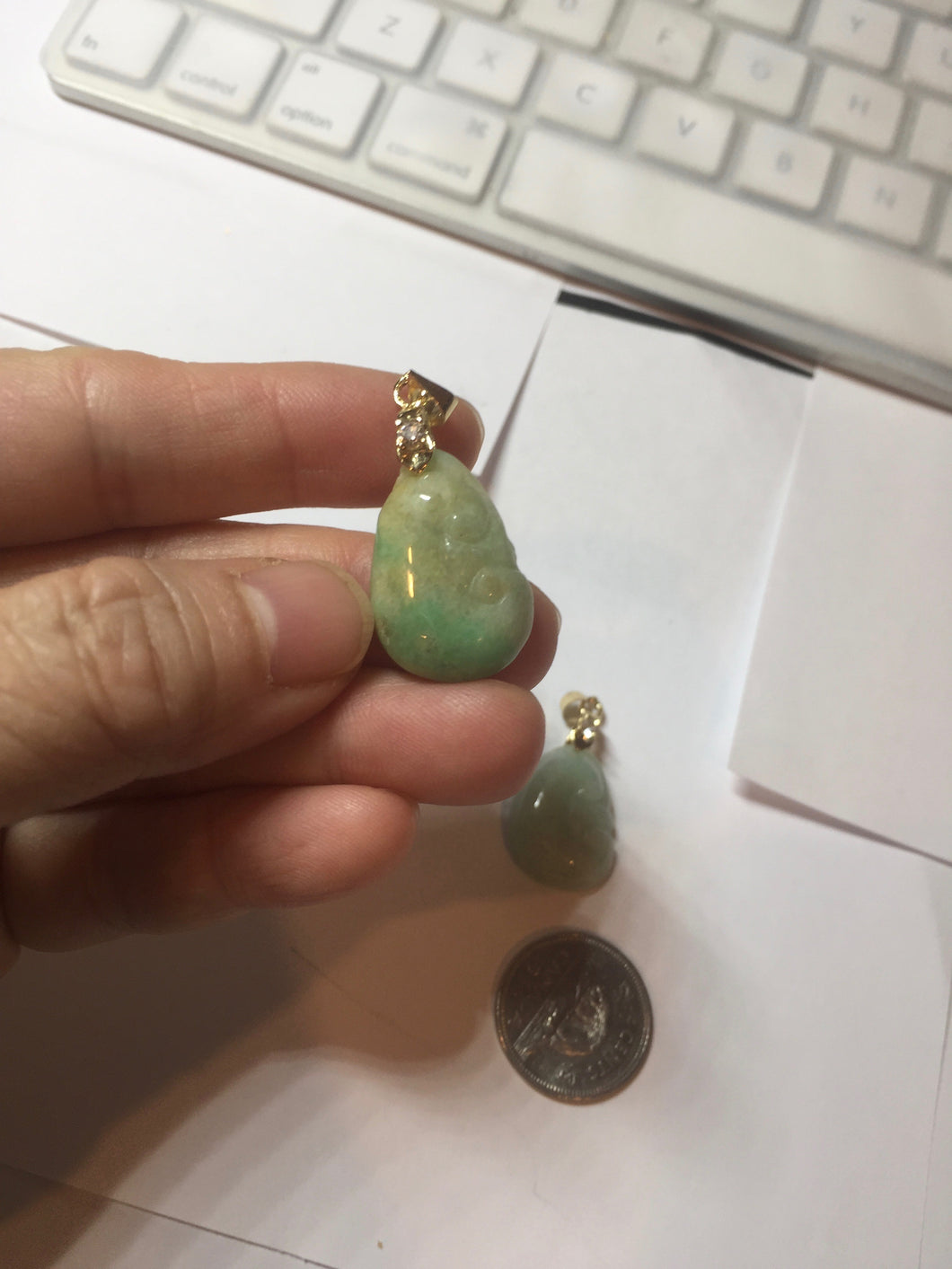 100% Natural type A sunny green yellow jadeite Jade RuYi(如意) pendant PB50