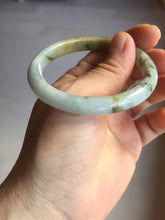 Load image into Gallery viewer, 52mm certified Type A 100% Natural light green yellow brown autumn colors slim oval Jadeite Jade bangle Q140-4074
