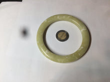 Load image into Gallery viewer, 62.8mm 100% Natural yellow/ white Xiu Jade (岫玉 Serpentine) bangle SY32
