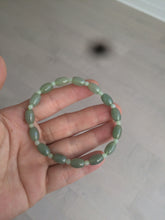 Load image into Gallery viewer, 100% natural  type A oily dark green olive +round jadeite jade bead  bracelet AT91
