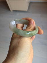 Load image into Gallery viewer, 50.5mm 100% natural Type A light green/purple oval  jadeite jade bangle Y166-3705
