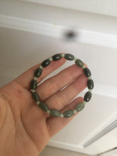 Load image into Gallery viewer, 100% natural  type A oily dark green olive +round jadeite jade bead  bracelet AT91
