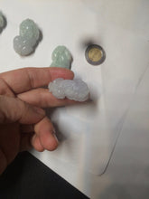 Load image into Gallery viewer, 全卖了 100% natural jadeite jade 3D PiXiu(貔貅) pendant/handhold worry stone BG48
