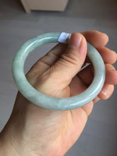 Load image into Gallery viewer, 54.5mm Certified Type A 100% Natural light green round cut Jadeite Jade bangle F139-8172
