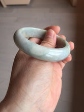 Load image into Gallery viewer, 53.8mm 100% natural Type A light green/red/yellow “Beauty’s Face Scarred” jadeite jade bangle PA39-5298
