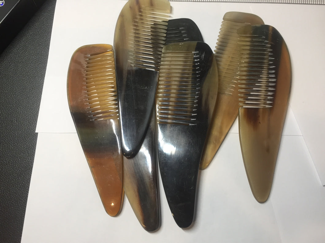 12.5x4cm 100% Natural black brown yellow Buffalo Horn Rake Comb with Massage Handle (defects) group NJ2