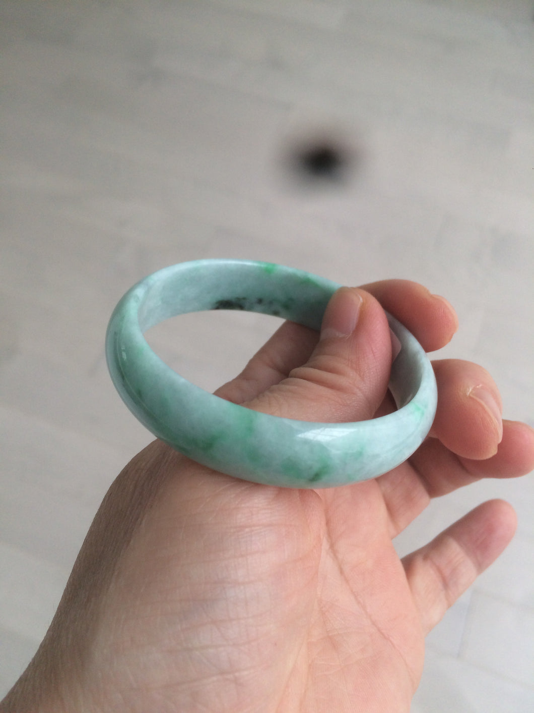 51.7mm certified Type A 100% Natural sunny green Jadeite Jade bangle AR68-0452