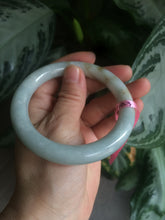 Load image into Gallery viewer, 58mm 100% natural light green/brown round cut jadeite jade bangle L64
