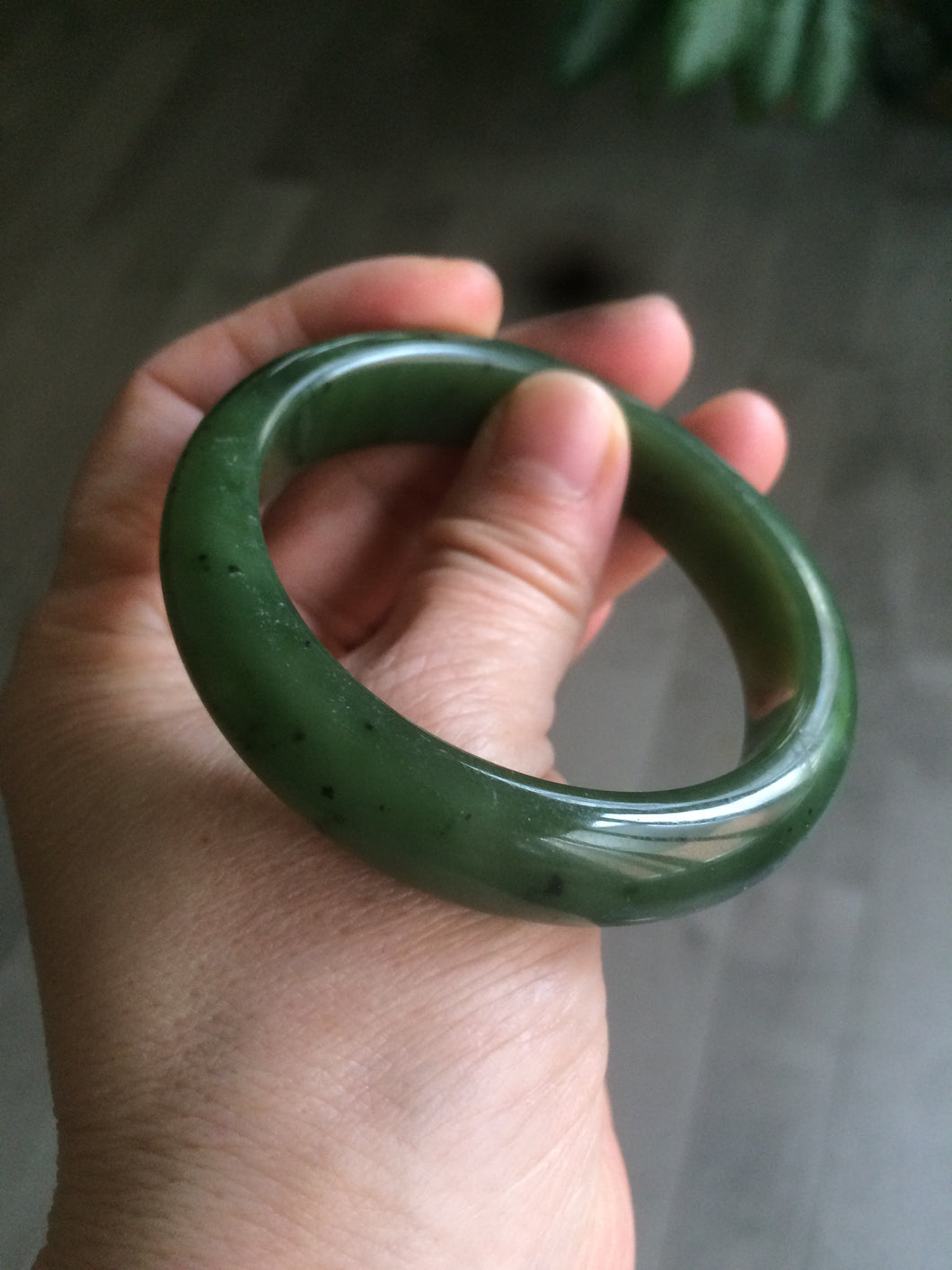 51.7mm 100% Natural dark green/black nephrite Hetian Jade (和田碧玉) bangle HF33-0766
